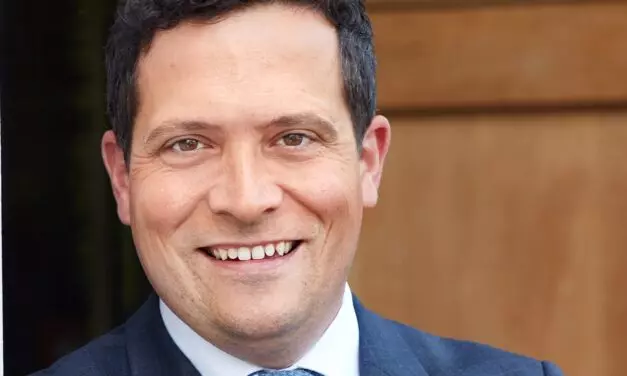 Branchenkenner par excellence: Daniel Döscher, der neue Direktor im Living Hotel Das Viktualienmarkt | Foto: Living Hotels