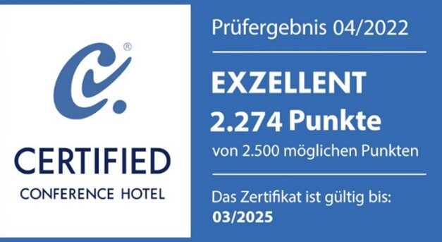 Dieses Jahr konnte das Hotel seine Punktzahl nochmals erhöhen. Note „Exzellent“. Kurz davor wurde das Hotel beim CERTIFIED Star Award 2021 als Gewinner des Sonderpreises in der Kategorie „Kreative Meetingräume“ von der Fachjury gekürt.