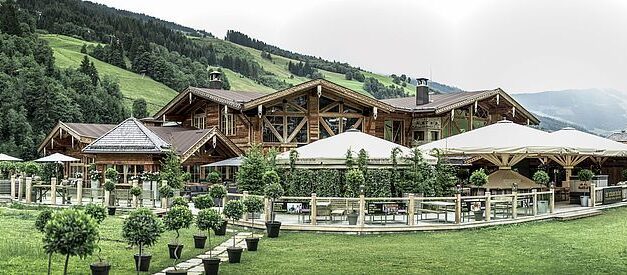 csm Das Schwarzbacher aussen nah 1d6ffa662a