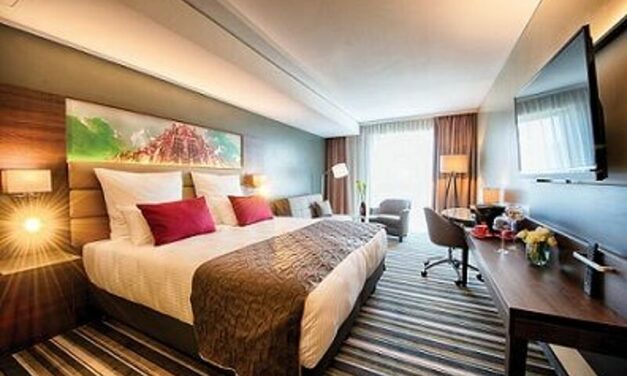 000 Hotelzimmer Leonardo Royal Hotel Ulm c Leonardo Hotels