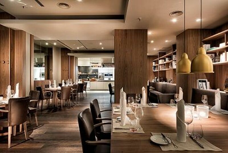 00000estrel privee 03