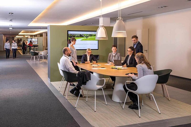 1. Lufthansa Seeheim Open Areas 002