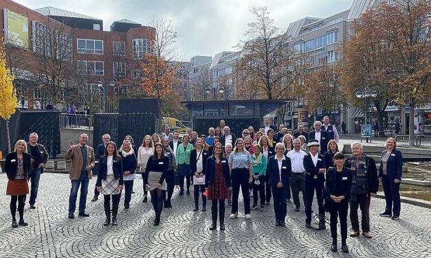 Die Teilnehmer des 13. Tourismustages in Karlsruhe; Foto: KTG