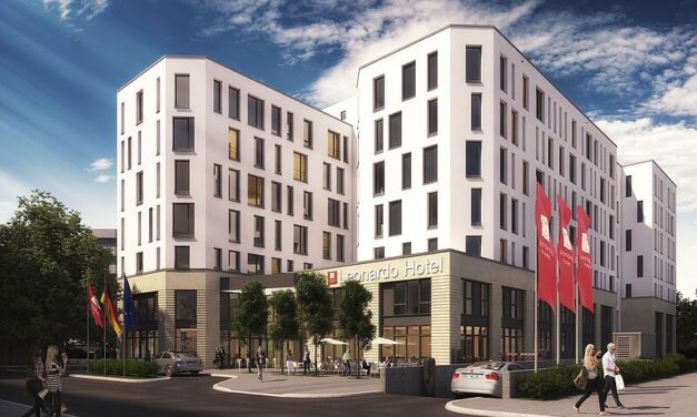 Außenansicht Leonardo Eschborn Frankfurt |
Foto: Sonnentag Architektur