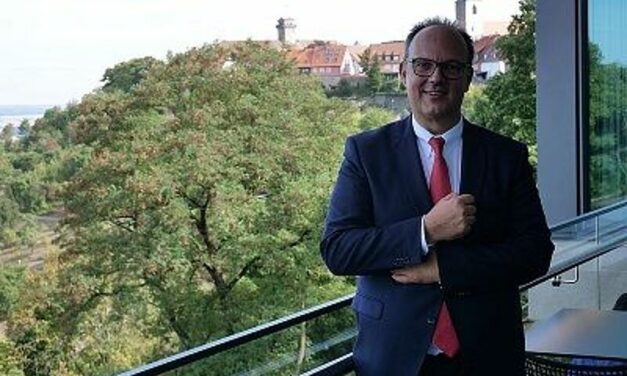 Hoteldirektor Dirk-Uwe Schörner