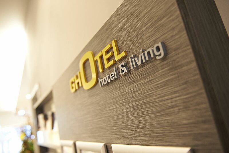 GHOTEL hotel living3