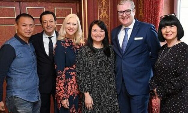 Group picture 1 Kempinski Event