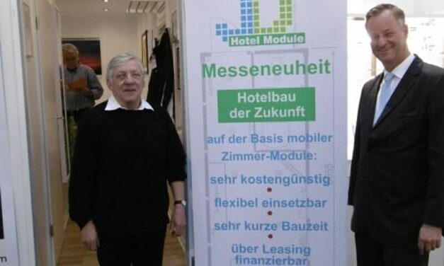 Jens Diekmann, Inhaber JD-Hotelmodule und Karsten Jeß, Geschäftsführer der Servitex GmbH