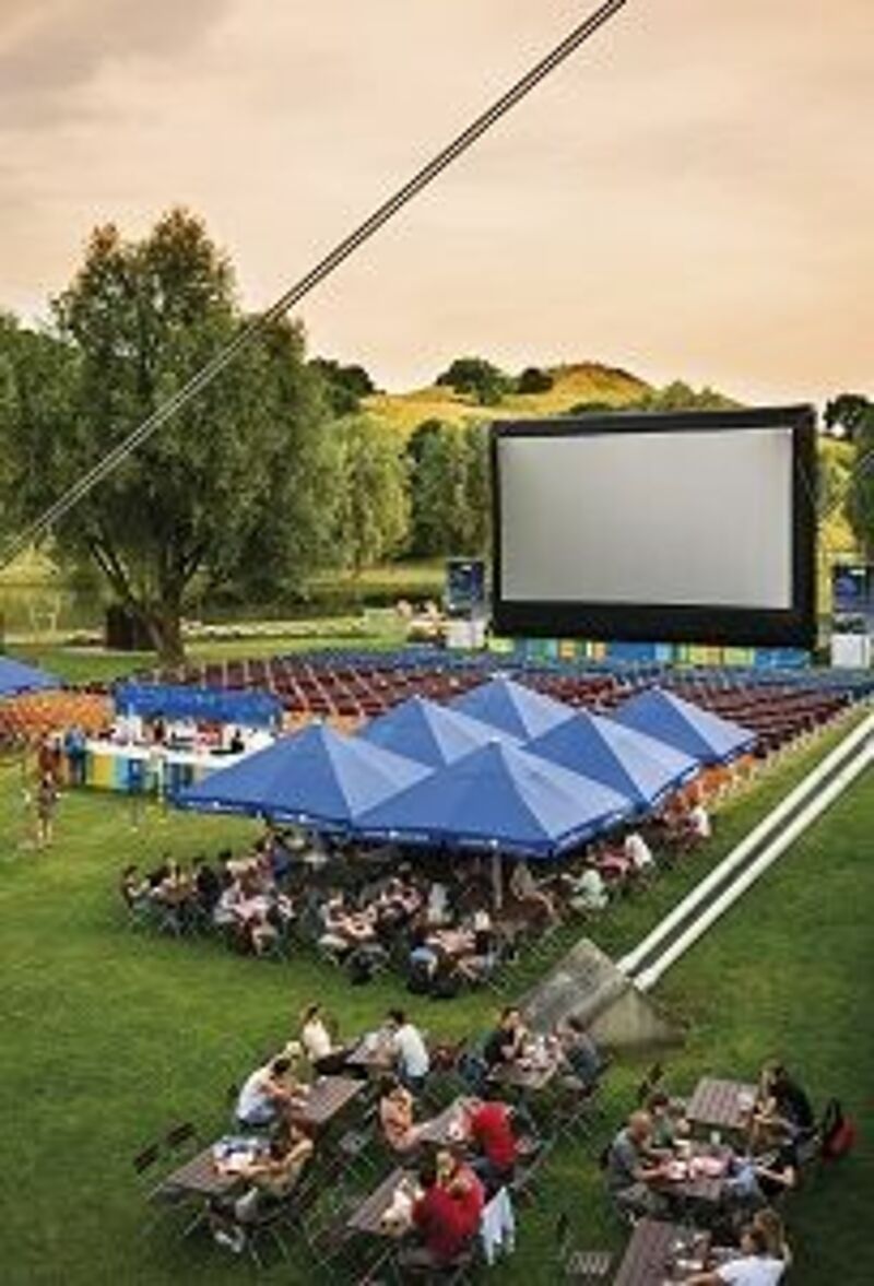 KinoAmOlympiasee Biergarten