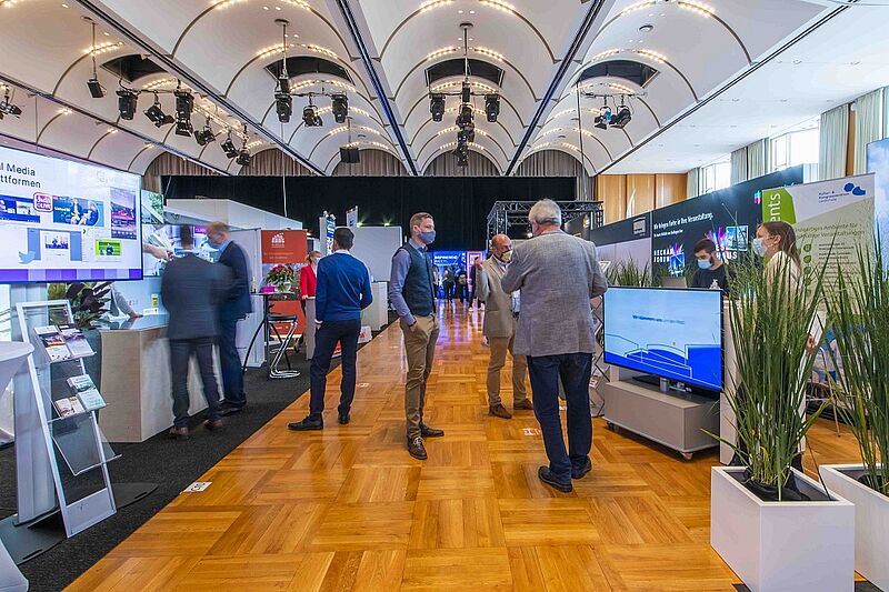 LOCATIONS REGION STUTTGART LOCATIONS REGION STUTTGART