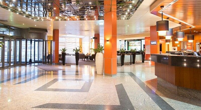 Frankfurt: Sheraton Congress Hotel wird Crowne Plaza