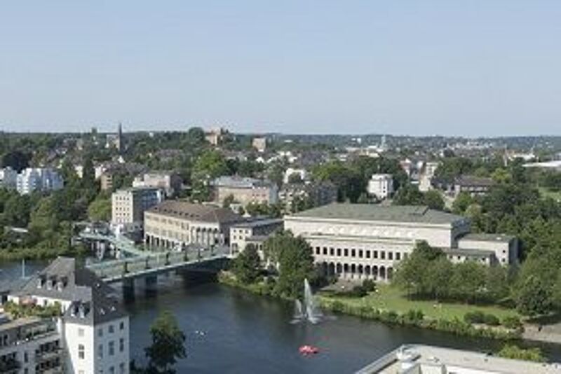 MST. Stadthalle Lokomotive