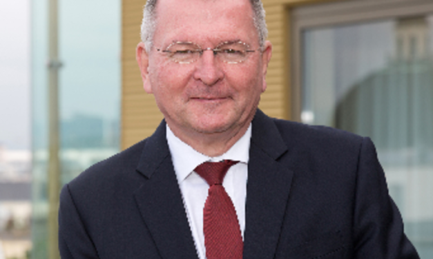 Werner Jäger | Johannes Mauthe, General Manager ARCOTEL HafenCity Dresden