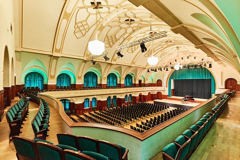 Volkshaus Jena | Ernst-Abbe-Saal | Foto: Jena-Kultur Karoline Krampitz