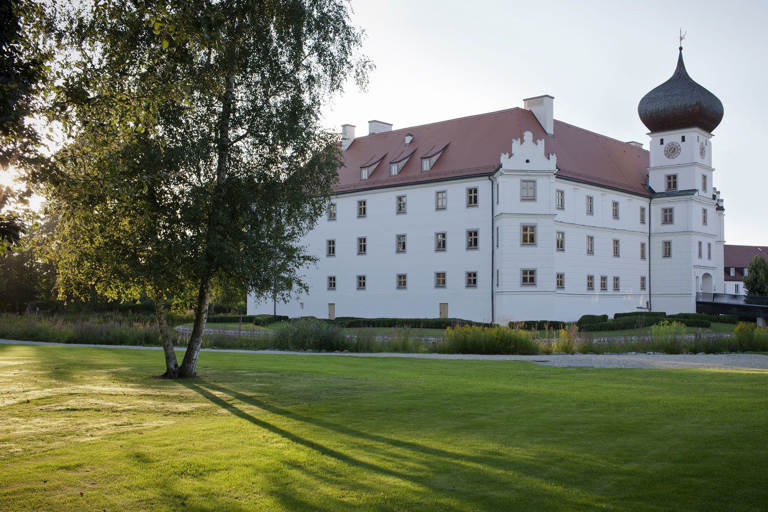 Das Schloss Hohenkammer in Bayern ist in diesem Jahr Gastgeber des HSMA Hotelcamps | Foto: Schloss Hohenkammer