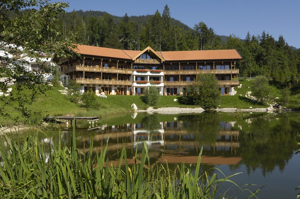 Aussenansicht des Hotels Tatzlwurm Berghotel & Spa, BW Signature Collection by Best Western, Oberaudorf