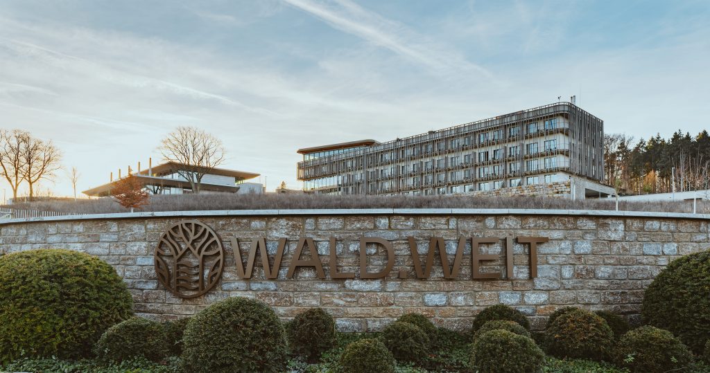 Aussenansicht_WALDWEIT