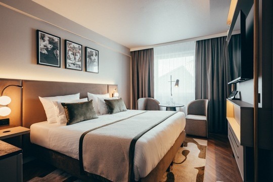 Leonardo Köln feiert Neueröffnung nach Renovierung